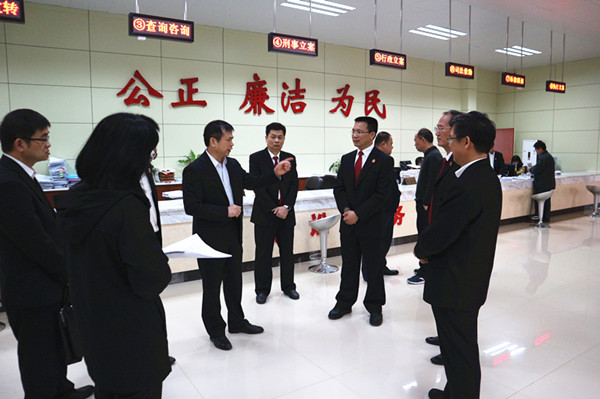 广西区高院副院长林玉棠到钦南区法院调研指导工作